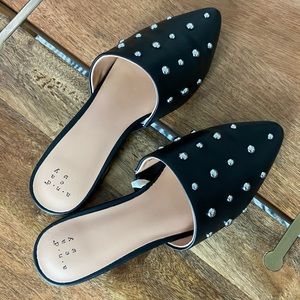 A NEW DAY  Black Pointed Flats